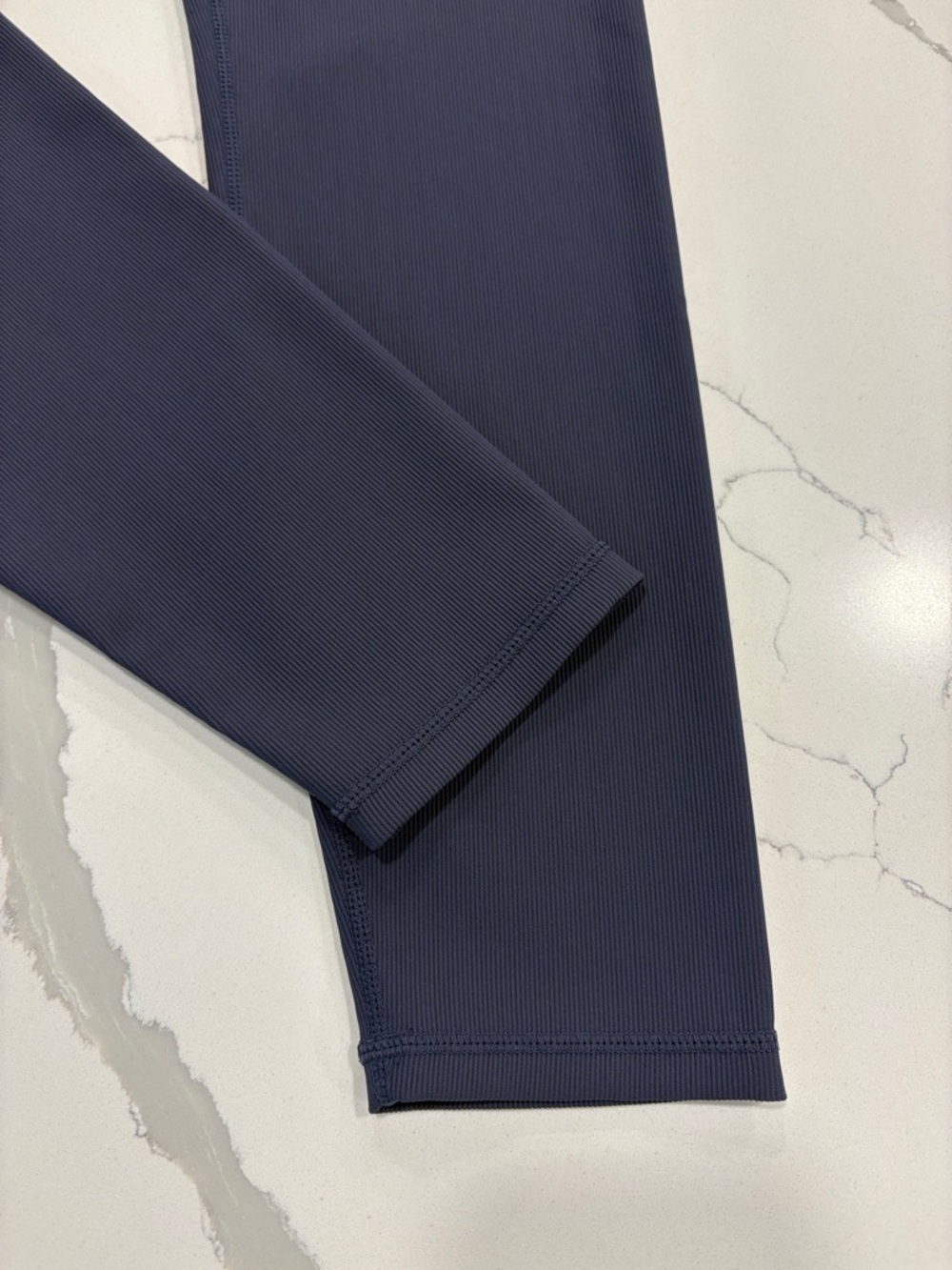 Wilo Ribbed High Waisted Leggings ~ Large ~ Navy - Picture 2 of 8